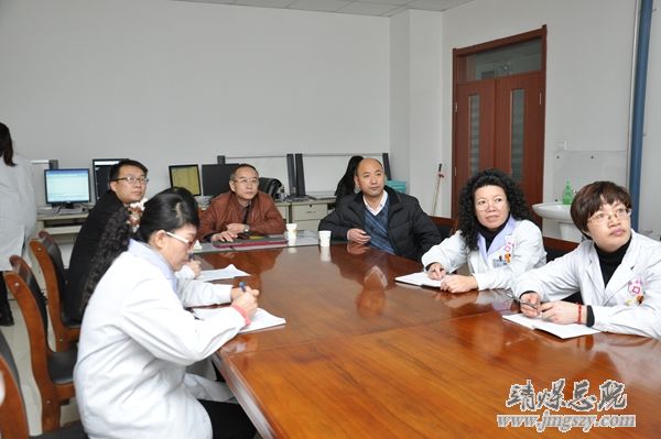 “情系西北__惠及百姓”全國醫(yī)學(xué)專家走基層大型公益活動_走進集團公司總醫(yī)院