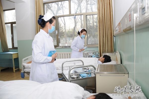 護(hù)理部舉辦新護(hù)士技能操作比賽