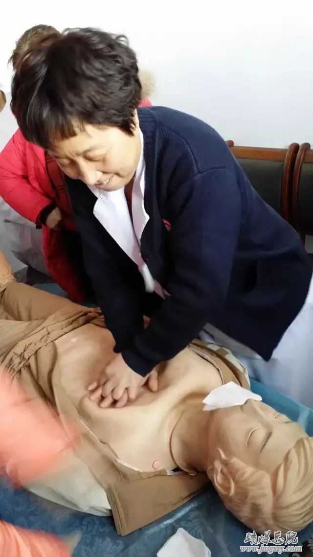 王家山礦醫(yī)院舉辦《創(chuàng)傷應(yīng)急救護》學(xué)習(xí)班