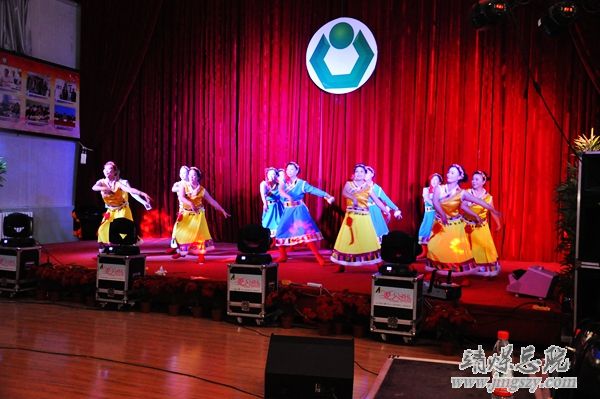 舞動(dòng)青春   成就夢(mèng)想——總醫(yī)院舉辦第十四屆“金秋助學(xué)”文藝晚會(huì)
