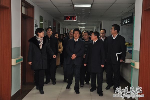 省衛(wèi)生計生委第三督查考核組到總醫(yī)院考核調(diào)研
